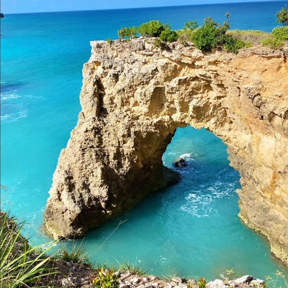 Meet your Posher, Jenn - Picture 1 of 1